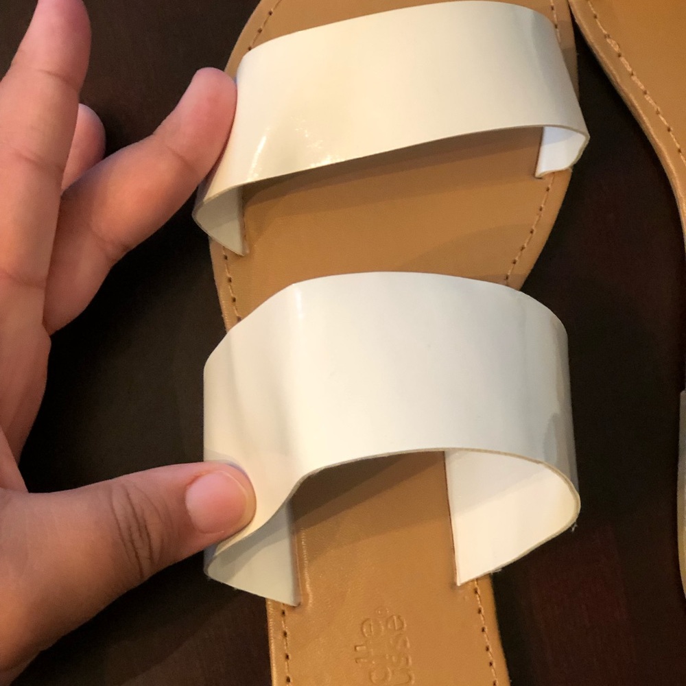 Charlotte Russe White & Brown sandals